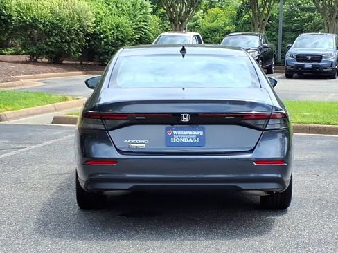 Used 2025 Honda Accord SE image 8