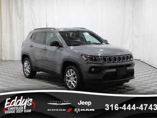 Used 2024 Jeep Compass Latitude video 1