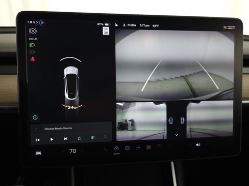 Used 2020 Tesla Model Y Long Range image 28