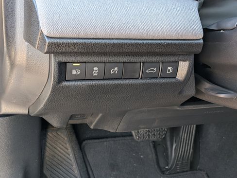 Certified 2025 Toyota Camry LE image 16