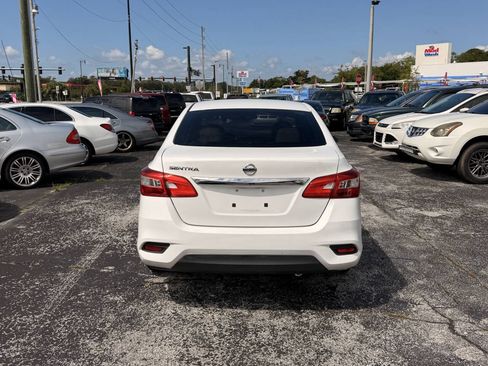 Used 2016 Nissan Sentra S FWD image 5
