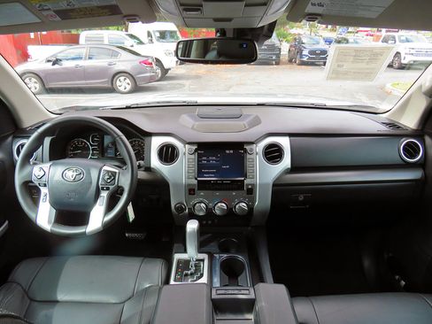 Used 2020 Toyota Tundra SR5 w/ SR5 Leather Package image 22