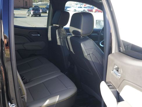 New 2026 Chevrolet Colorado ZR2 w/ Technology Package image 26