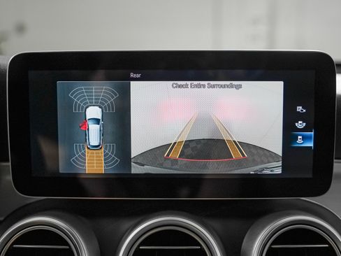 Certified 2022 Mercedes-Benz GLC 300 image 22