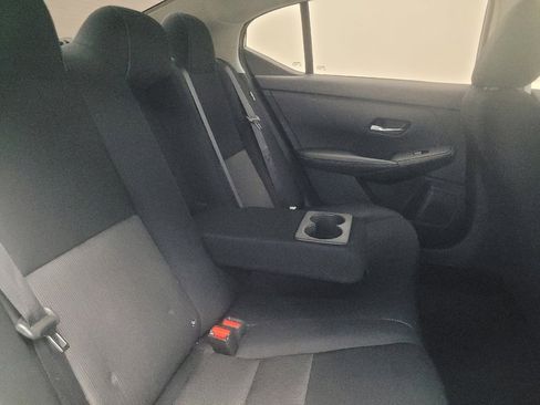 Used 2021 Nissan Sentra SV FWD image 19