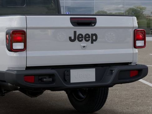New 2026 Jeep Gladiator Sport image 13