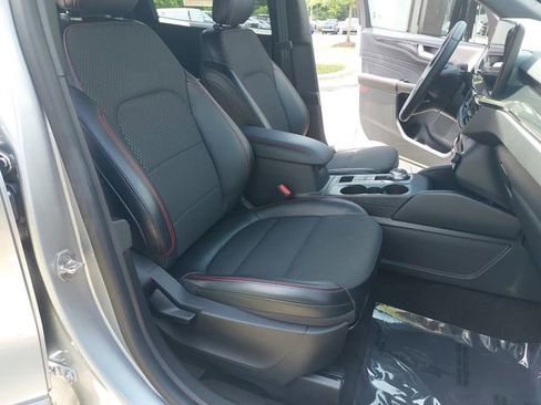 Used 2023 Ford Escape ST-Line w/ Tech Pack #1 AWD/4WD image 10