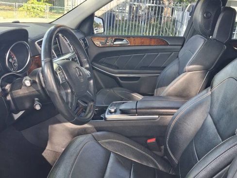 Used 2014 Mercedes-Benz GL 450 4MATIC image 5