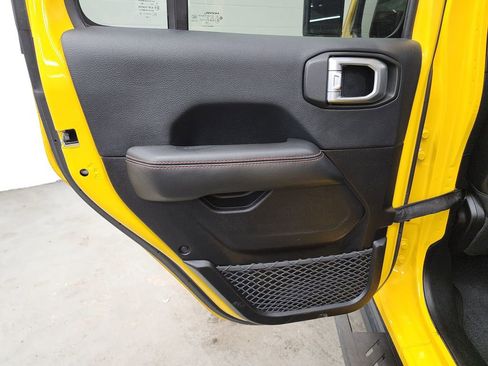 Used 2019 Jeep Wrangler Unlimited Rubicon AWD/4WD image 26