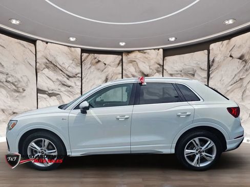 Used 2022 Audi Q3 2.0T Premium Plus AWD/4WD image 4