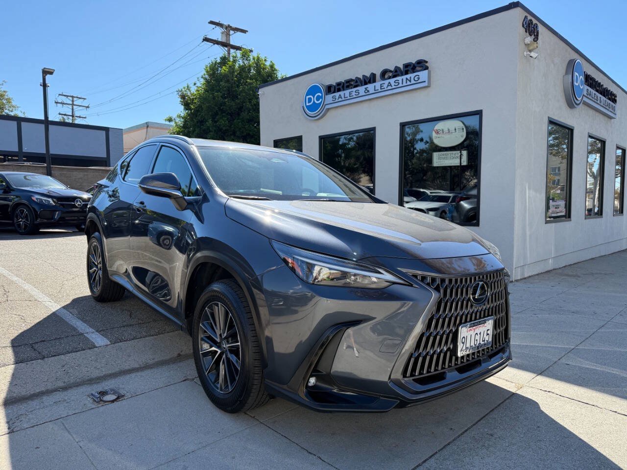 Used 2024 Lexus NX 250 FWD w/ Cold Area Package image 3