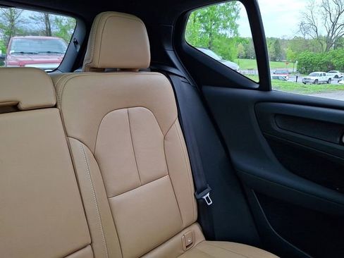 Used 2021 Volvo XC40 T5 Inscription w/ Climate Package AWD/4WD image 26