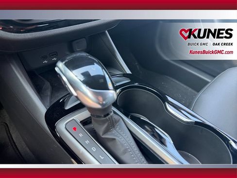 Used 2026 Buick Envista Sport Touring w/ Convenience I Package FWD image 29