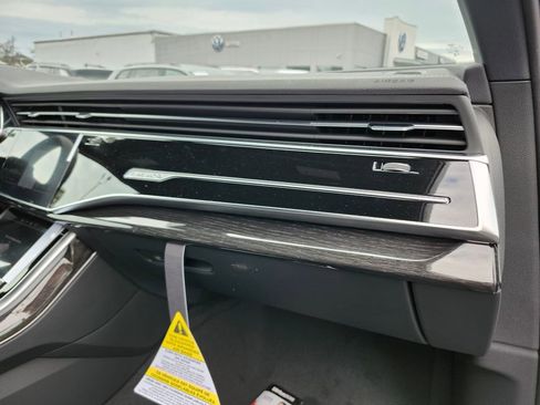 New 2026 Audi Q7 2.0T Premium image 16