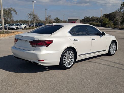 Used 2014 Lexus LS 460 AWD w/ Comfort Package image 5
