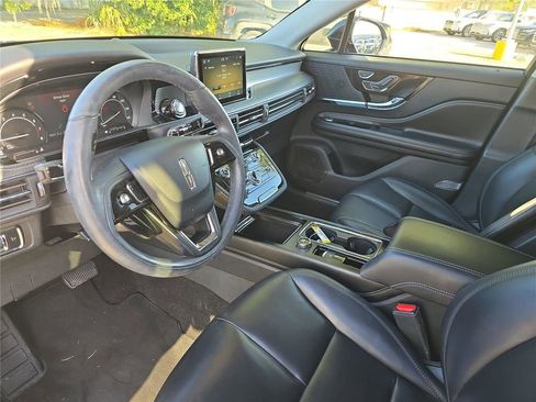 Used 2021 Lincoln Corsair FWD image 14