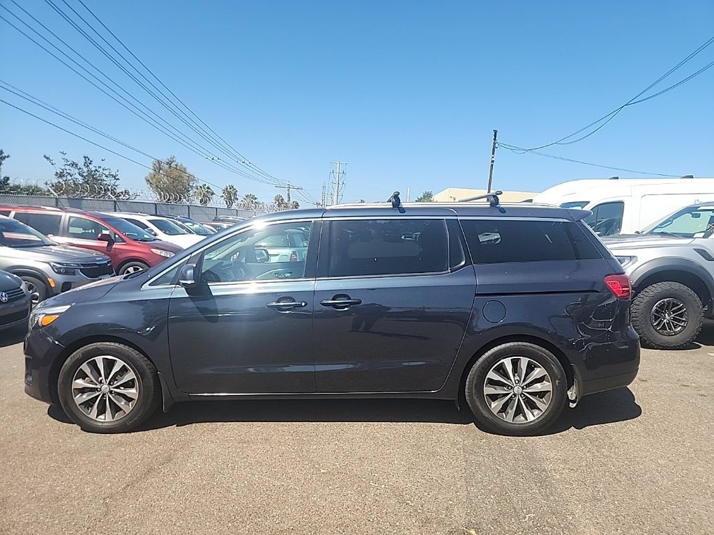 Used 2016 Kia Sedona SX FWD image 10