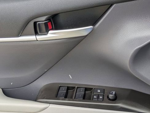 Used 2023 Toyota Camry LE image 23