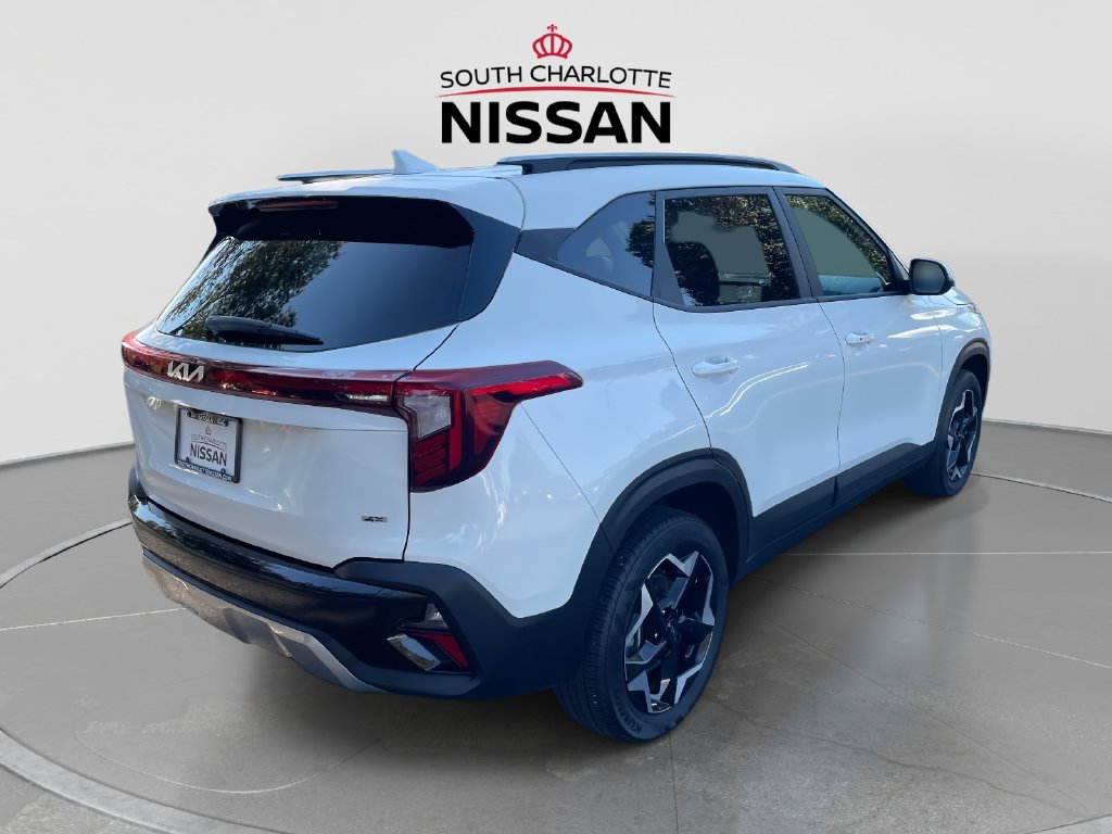 Used 2025 Kia Seltos S AWD/4WD image 6