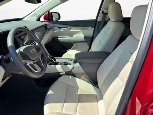 Certified 2024 Cadillac XT5 Premium Luxury w/ LPO, Floor Liner Package FWD image 9