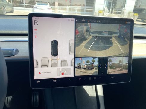 Used 2021 Tesla Model Y Performance AWD/4WD image 15