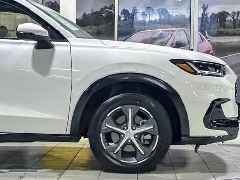 Used 2024 Honda HR-V EX-L image 34