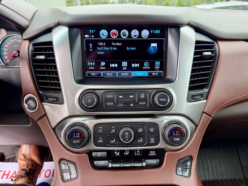 Used 2020 Chevrolet Suburban Premier AWD/4WD image 18