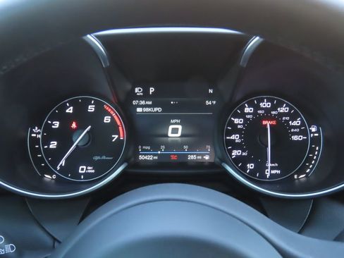 Used 2018 Alfa Romeo Giulia Ti Sport w/ Quick Order Package 22U Sport image 19