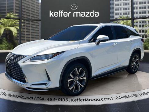 Used 2020 Lexus RX 350L Premium w/ Premium Package AWD/4WD image 3