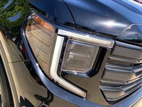 Used 2024 GMC Sierra 1500 Pro w/ Graphite Edition image 26