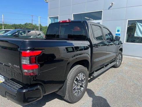 Used 2025 Nissan Frontier SL AWD/4WD image 23