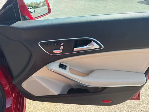 Used 2019 Mercedes-Benz CLA 250 4MATIC w/ Premium Package image 34