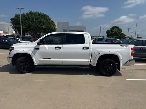 Used 2019 Toyota Tundra SR5 w/ SR5 Upgrade Package image 6