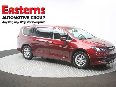 Used 2023 Chrysler Voyager LX FWD image 44