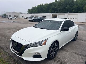 Used 2022 Nissan Altima 2.5 SR FWD video 1