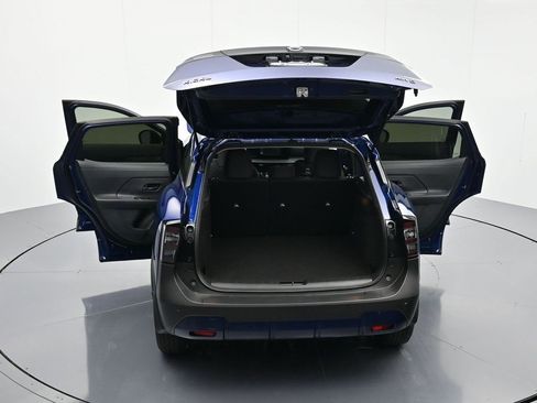 Certified 2025 Nissan Kicks S image 44