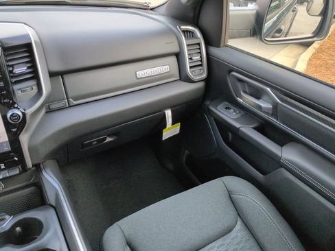 New 2026 RAM 1500 Big Horn AWD/4WD image 16