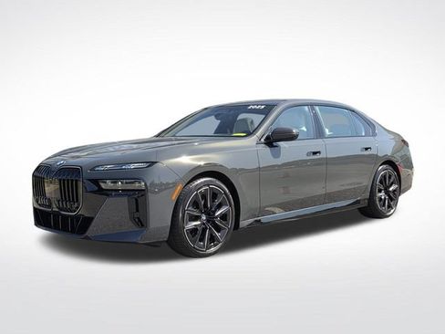 Certified 2025 BMW 760i xDrive w/ Executive Package AWD/4WD image 1