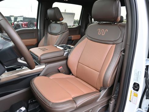 New 2025 Ford F150 King Ranch w/ FX4 Off-Road Package image 36