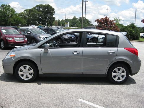 Used 2012 Nissan Versa 1.8 S w/ Special Edition Pkg FWD image 4