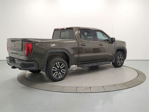 Used 2023 GMC Sierra 1500 AT4 w/ Technology Package image 7