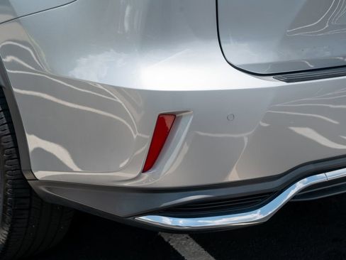 Used 2019 Lexus RX 350L FWD w/ Premium Package image 21