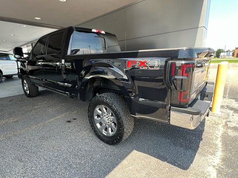 Used 2019 Ford F250 King Ranch w/ King Ranch Ultimate Package AWD/4WD image 6