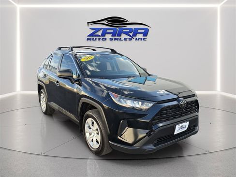 Used 2019 Toyota RAV4 LE w/ All Weather Liner Package AWD/4WD image 9