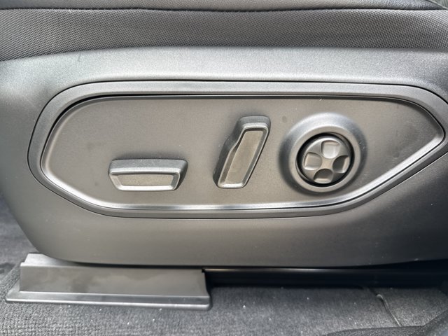 New 2026 Jeep Grand Cherokee Limited AWD/4WD image 10