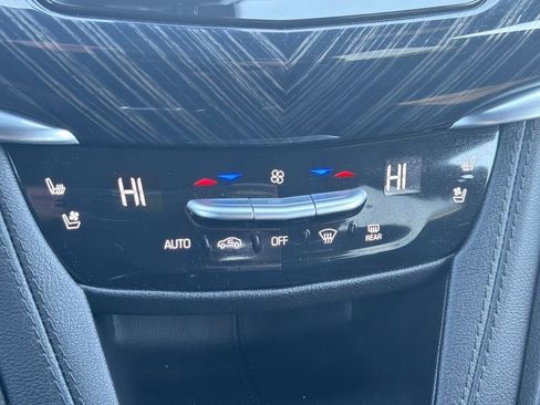 Certified 2024 Cadillac XT6 Premium Luxury w/ Technology Package AWD/4WD image 8