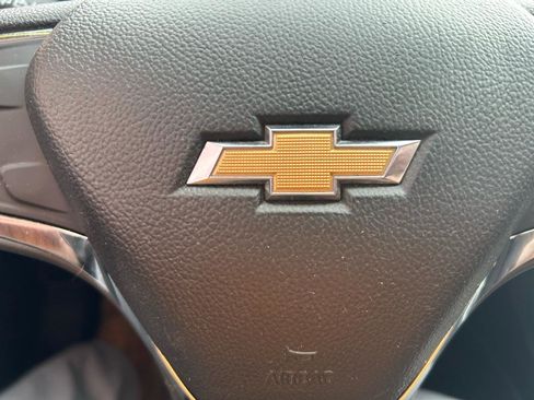 Used 2017 Chevrolet Cruze LT w/ LT True North Edition image 21
