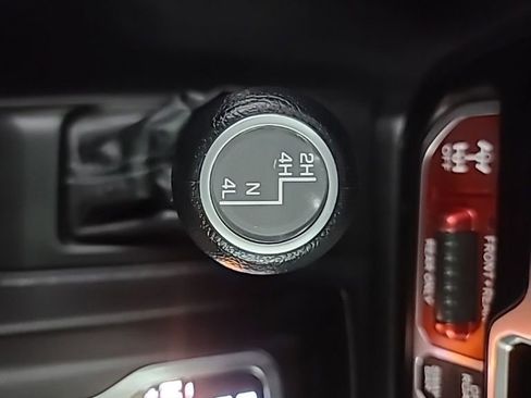 Used 2025 Jeep Wrangler Unlimited Rubicon AWD/4WD image 36