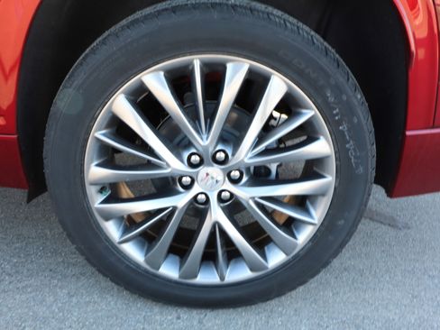 New 2026 Buick Enclave Avenir w/ Super Cruise Package image 22