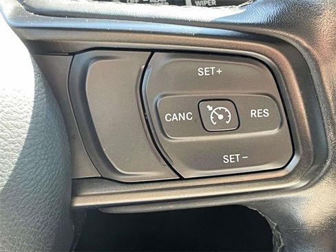 Used 2019 Jeep Wrangler Unlimited Sport S image 24